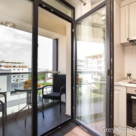 Opal Apartment