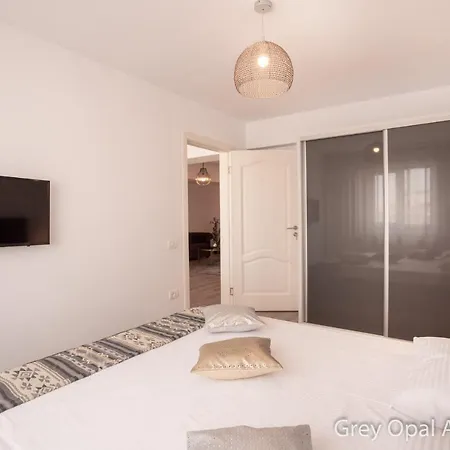 Opal Apartment Constanta