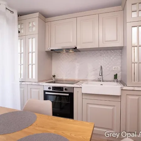 Opal Apartment Constanta